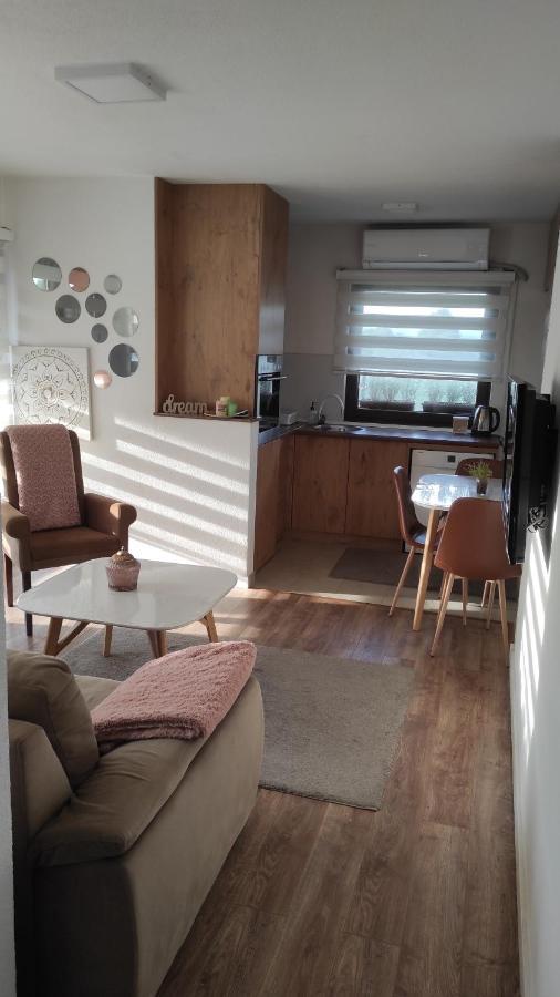 Apartman A&E Zivinice 外观 照片